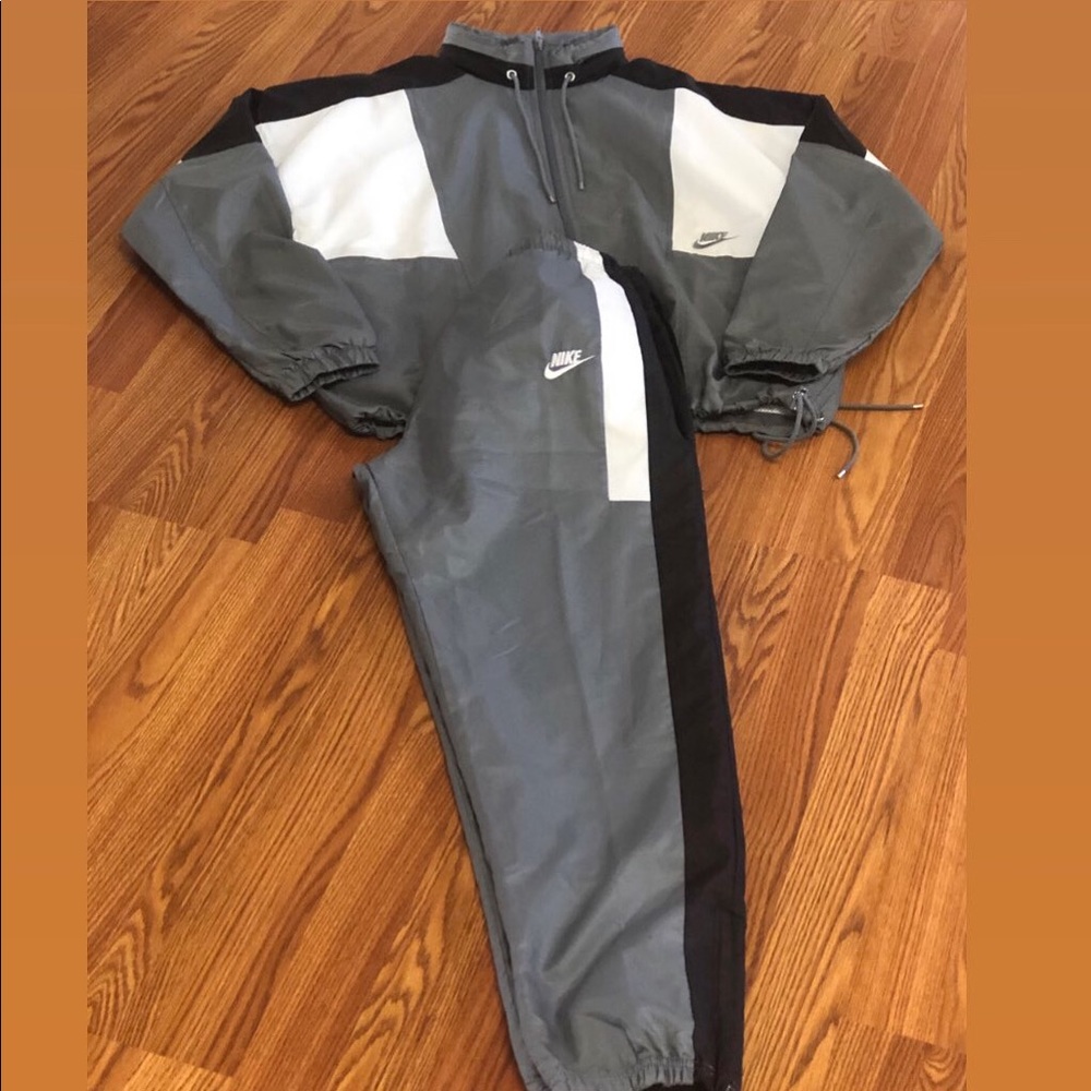 Nike Mens Windsuit